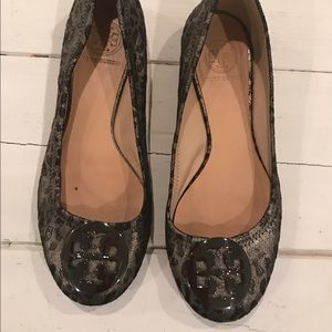 COPY - Authentic Tory Burch leopard flat